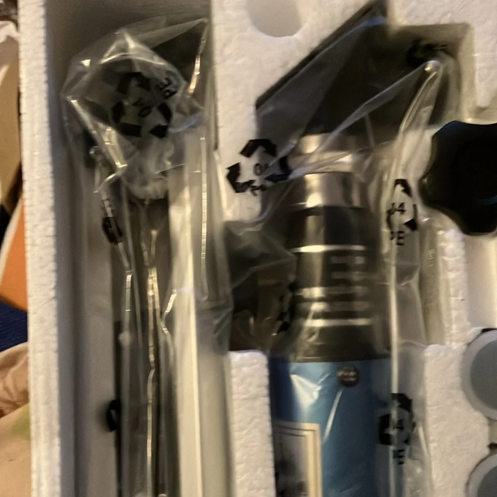 Refractor type telescope